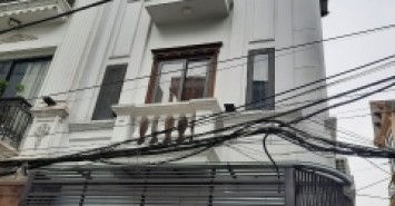 Bán nhà phố Cổ Linh đẹp lung linh ô tô tránh lô góc,thang máy 45m mặt tiền 4.5m giá 7,5 tỷ.