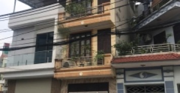 CHỦ CẦN TIỀN BÁN GẤP - TT THANH TRÌ 40m2/ 5 TẦNG NHỈNH 4,3 TỶ.