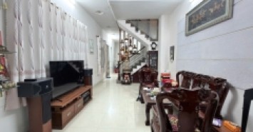 Bán nhà đường số 8, Linh Trung, Thủ Đức, TP HCM. DT105m2, 3 tầng, SHR. Giá 10.4 tỷ