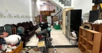 KẾ BÊN TRƯỜNG TIỂU HỌC BÌNH LONG, 40M2, 3 TẦNG, GIÁ NHỈNH 4 TỶ