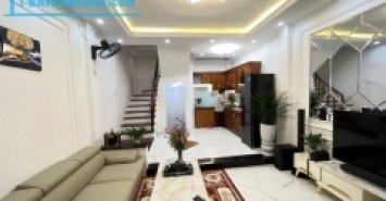 Bán nhà Cầu Am Vạn Phúc, Ô TÔ- LÔ GÓC. Nhà xây mới 5 tầng, Giá chỉ 4.5 tỷ