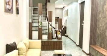 CC BÁN NHÀ MẶT NGÕ 165 GIÁP BÁT, KIM ĐỒNG. DT 49M 4 TẦNG. GIÁ CHỈ 4.5 TỶ. KD ONL