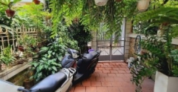 BÁN NGỌC THUỴ- NHÀ ĐẸP SÂN VƯỜN GARA Ô TÔ DÂN XÂY 4 TẦNG 80M GIÁ CHỈ 7.X VẪN CÒN THƯƠNG LƯỢNG