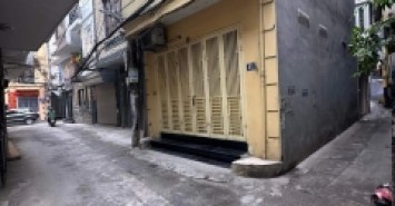 Bán nhà ngõ 521 Phố Trương Định DT khủng 45/52m x 5T, gần chợ Tân Mai. Ngõ nông chỉ 4 tỷ 650 triệu