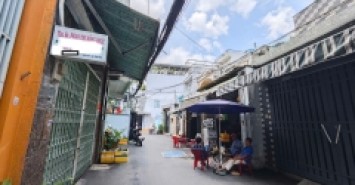 Bán nhà Tân Kỳ Tân Quý, Tân Phú - DT 72m2 (4x18)m - Hẻm 6m xe hơi 7c thông