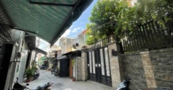 Bán nhà nhỏ 42m2  hẻm xe hơi 5m Đường Vườn Lài – 2 tầng – 6  tỷ 05