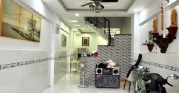 Giáp Tân Bình - 50M² – 3 Tầng/4PN – Đối diện EMART 2– Chỉ hơn 5x Tỷ