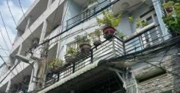 **Bán nhà hẻm 42 Đồng Xoài** p13 , Tân Bình (5*9) 4 tầng chỉ 6,6 tỷ?