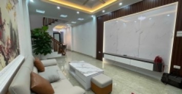 Bán Nhà Hoa Lâm, Việt Hưng Long Biên, 56m2  x 5 tầng, ô tô đỗ cửa, dưới 8,3 tỷ