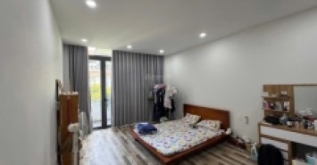 **Bán nhà mặt tiền Đồng Đen** phường 12, Tân Bình (4*17) 4PN, 4 lầu
