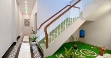 **Bán nhà mặt tiền phường 13** MT Tân Hải, Tân Bình; (102m2) 3L - 17,8 tỷ