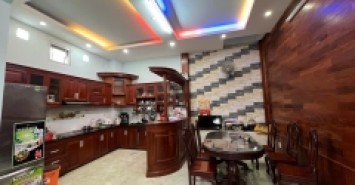 Nhà sân thượng rộng view sông, 114m2, 3 tầng, 8.25 tỷ, Thủ Đức