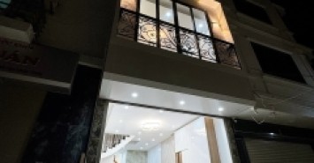 Bán Nhà NGõ Quang Trung Hà Đông 40m2 10.6 Tỷ 5 Tầng Thang Máy Ô Tô Tránh Kinh Doanh Sầm Uất