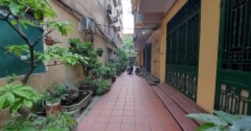 Bán nhà dân xây Thanh Xuân  - Nhà cao cửa rộng- Anh ninh tuyệt đối- 40m2