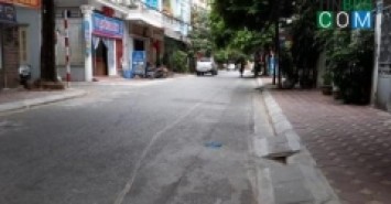 BÁN NHÀ LÔ GÓC 3 THOÁNG GẦN PHỐ DỊCH VỌNG HẬU – CẦU GIẤY – 33M2 – GIÁ 6,5 TỶ