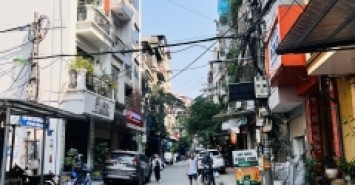 Siêu đẹp nhà Pháo Đài Láng, Đống Đa, 52m2, MT: 5,2m, kinh doanh, vỉa vẻ, quy hoạch ổn định