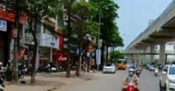 NHÀ MẶT PHỐ CẦU GIẤY - KINH DOANH BẤT CHẤP - VỈA HÈ ĐÁ BÓNG - 32M2 GIÁ CHỈ 15.5 TỶ.