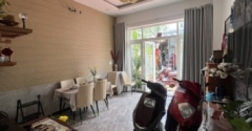 Bán nhà 3 tầng đường 160, Phường Tăng Nhơn Phú A, Q9, Thủ Đức, TP HCM. DT 54m2, sổ hồng riêng. Giá 5,18 tỷ