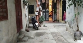 Bán đất ngõ chợ khâm thiên 40M đống đa