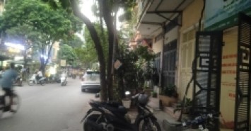 SIÊU PHẨM TRUNG TÂM PHỐ CỔ HÀ ĐÔNG CHỈ HƠN 12 Đ SỞ HỮU NHÀ 4 TẦNG 38M2 .MẶT PHỐ VỈA HÈ KINH DOANH SẦM UẤT,