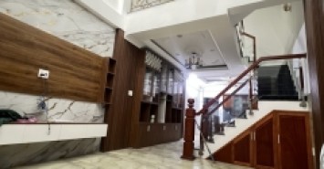 Bán nhà 4 tầng mặt phố Đường số 5 Linh Xuân Thủ Đức - View Phạm Văn Đồng - 10.2 Tỷ