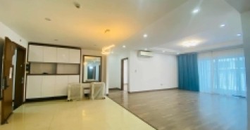 Chủ cần bán gấp căn 3 ngủ 8x tỷ 114 m2 tại Goldmark city 136 Hồ Tùng Mậu TỪ lIÊM