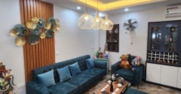 BÁN NHÀ CỰC ĐẸP CẦU GIẤY, HÀNG XÓM QUÂN ỦY, DÂN XÂY CỰC CHẤT, 45M2 CHỈ NHỈNH 5TỶ