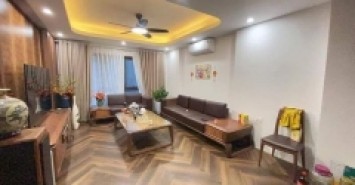 BÁN GẤP NHÀ ĐẸP CẦU GIẤY, DÂN XÂY CỰC CHẤT, GẦN ÔTÔ, NGÕ THÔNG, 60MX5T CHỈ NHỈNH 7TỶ