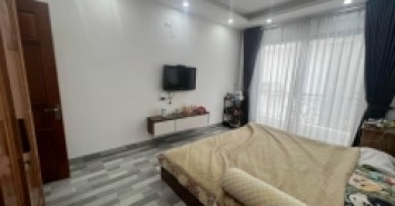 ĐẶC BIỆT HIẾM, BÁN NHÀ TRẦN QUÝ KIÊN, DÂN XÂY VIEW THOÁNG, GẦN ÔTÔ, 42M NHỈNH 5TỶ