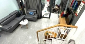 Bán nhà trong ngõ đường số 8,  Trường Thọ, Thủ Đức, DT105m2, 2 tầng, 3PN, 7.35 tỷ, có sổ hồng. Liên hệ 0933125879.