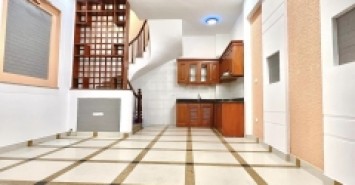 Sát mặt phố Trung Kính-Yên Hòa, vài mét ra ô tô, 55m2, 5T, nội thất siêu đỉnh, 6.95 tỷ