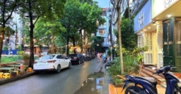 PL CHÙA LÁNG VIEW HỒ - KINH DOANH - Ô TÔ TRÁNH 50m2 5 tầng MT 4.2m Giá 28.8 tỷ