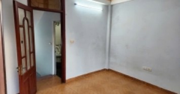 Ngõ 179 đường hoàng mai bán nhà 4 tầng dân xây lô góc 20M ô tô tránh