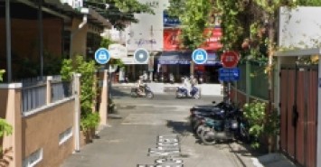 Bán Nhà Mặt Tiền Phùng Khắc Khoan-Nha Trang
-DT: 222m2 ngang 13,6m
-Hướng Tây Bắc
-Đường hiện trạng rộng 6m-sau QH 13m,cách mặt tiền LHP vài bước chân
-Nhà gồm 2PN-bếp-thờ-sân-sân đậu ô tô
-Giá Bán:17,2Tỷ có TL