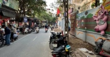 Mặt phố 8 tháng 3 mua 1 được 2 bán nhà tập thể 90M tầng 1 ô tô kinh doanh hai bà trưng
