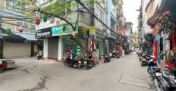 Bán 56M thông phong tôn đức thắng tặng nhà lô góc otoo vào nhà đống đa