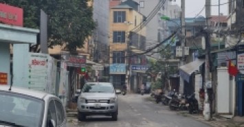 Bán 137M mặt phố yên sở tặng nhà hoàng mai