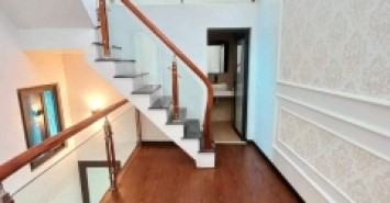 BÁN NHÀ MẶT MẶT PHỐ CẦU GIẤY - Ô TÔ TRÁNH - KINH DOANH ĐỈNH - 45M2 GIÁ CHÀO 12.3 TỶ.