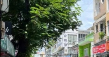 Chủ nhà là người anh xã hội gửi bán, khách có thiện chí mua sẽ trao đổi thương lượng. Giá tốt 26 Đ (101m²)