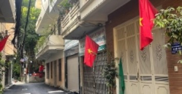 A LÔ ! CẦN BÁN GẤP NHÀ RIÊNG  KHƯƠNG HẠ, KHƯƠNG ĐÌNH PHÂN LÔ BỘ CÔNG AN
 NGÕ THÔNG Ô TÔ TRÁNH 2 THOÁNG Ở SƯỚNG 48/52 MÉT NHỈNH 9 TỶ