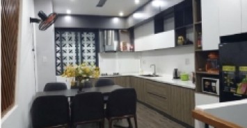 ♥ Mặt Tiền Hồ Huân Nghiệp, 88m2 4 tầng mới đẹp,  hiện đại, KD