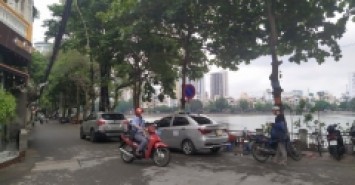 CỰC PHẨM 200m2 mặt hồ Đống Đa, mặt tiền 10m, xây biệt thự. kinh doanh nhà hàng, văn phòng ĐỈNH