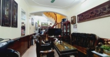Bác Sĩ muốn bán Hoàng Văn Thái nhà như biệt thự, 5m ra ô tô, DT54m2 x 4 tầng, MT4.2m, giá 4.2 tỷ.