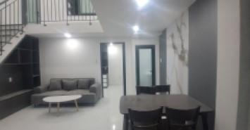 ♥ Nhà 60m ra MT Hải Phòng đối diện Ga Tàu, 44m2, lửng đúc đẹp, 2.45 tỷ