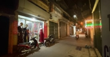 Bán Nhà Ngõ Quỳnh 30.3m2. 4 tầng. mặt tiền 3m. giá đẹp 7.95 Tỷ Hai Bà Trưng Hà Nội