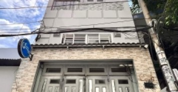 Nhà hẻm 656/68/24A Quang Trung, Phường 11, Gò Vấp, Hẻm 4,5m thông, 4x11m, Cn 43 m2, trệt lửng 2 lầu, ST, 7PN, 7WC, Full nội thất, 15tr/tháng, 5,45 tỷ TL