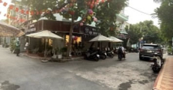 Nhà 2 MT hẻm 590/2/27 Phan Văn Trị, Phường 7, Gò Vấp, Hẻm 8m thông, 6x30m, Cn 185 m2, trệt 2 lầu, 2 căn, 2 sổ hồng, 22 tỷ TL