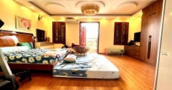 Bán Nhà Phố Đội Cấn Quận Ba Đình. Sổ 118m Thực Tế 130m Mặt Tiền 7m Nhỉnh 38 Tỷ. Cam Kết Ảnh Thật Mô Tả Chính Xác. Chủ Thiện Chí Bán. 2116