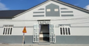 BÁN NHÀ MÁI THÁI 2 MẶT TIỀN - SÁT CHỢ, TRƯỜNG HỌC