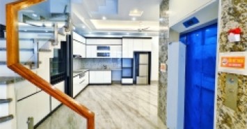 bán nhà ngõ 103 Lý Sơn, Ngọc Thụy, Long Biên, DT106m x 6T mt5,2m gara 2 oto, kinh doanh văn phòng đỉnh